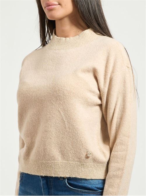  YES ZEE | M003 BT00/0222